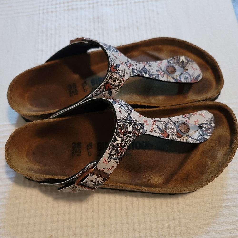 Birkenstock Gizeh sandals